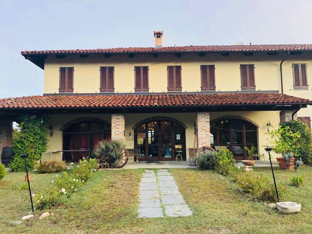 La Madonnina Agriturismo Dore Alba  Bagian luar foto