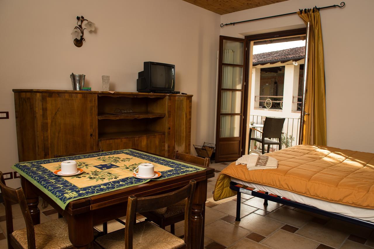 La Madonnina Agriturismo Dore Alba  Bagian luar foto